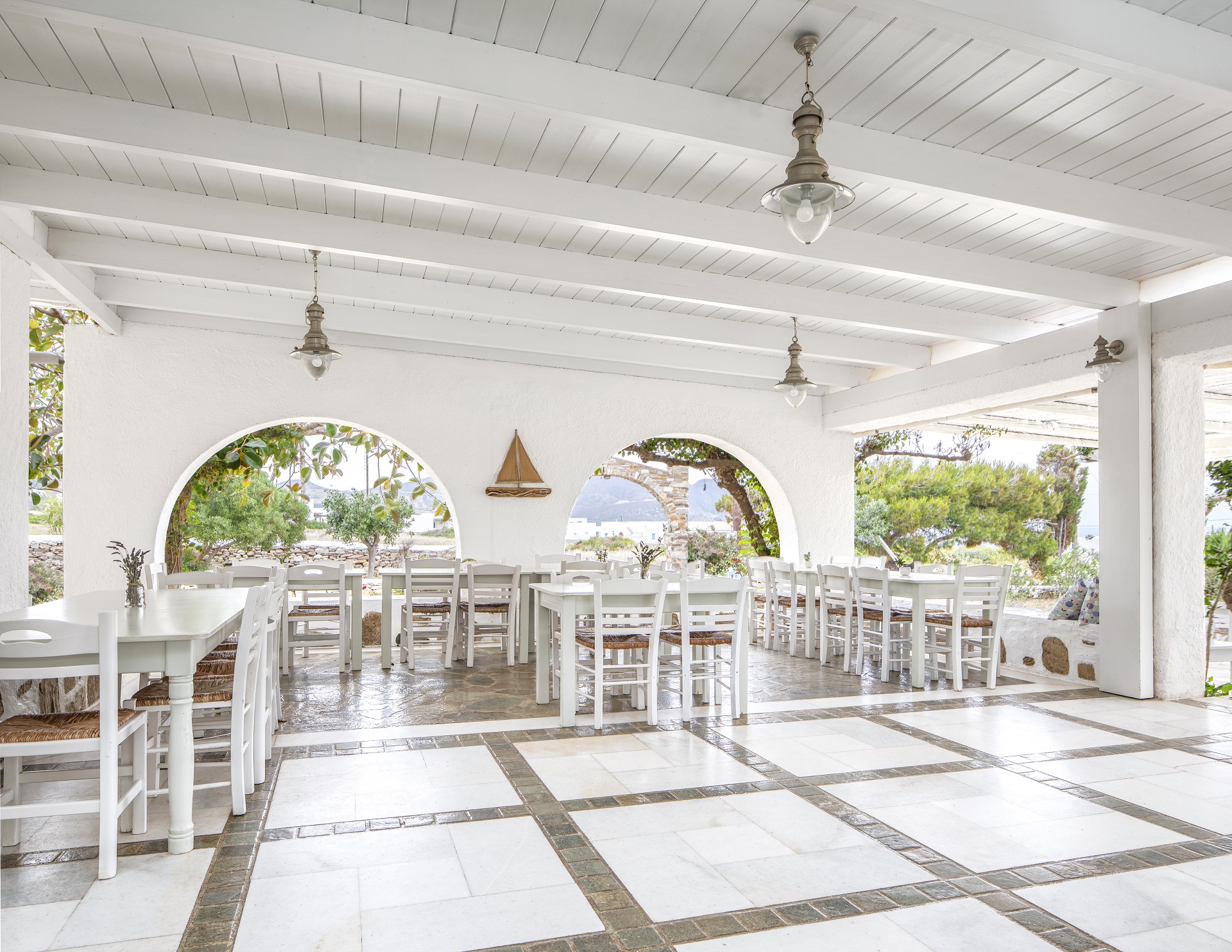 Zombos Restaurant Antiparos