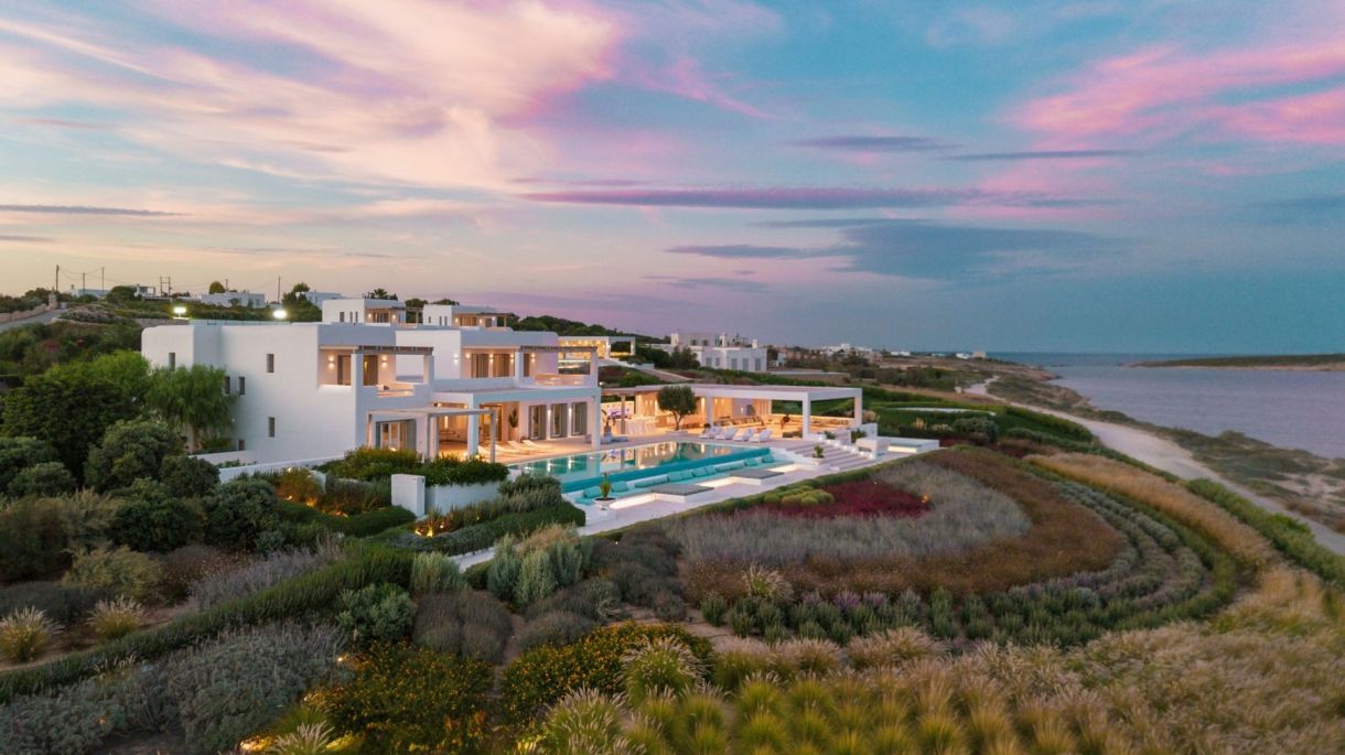 https://paros.villas/wp-content/uploads/2024/01/Villa-Sapphire-18.jpg thumbnail