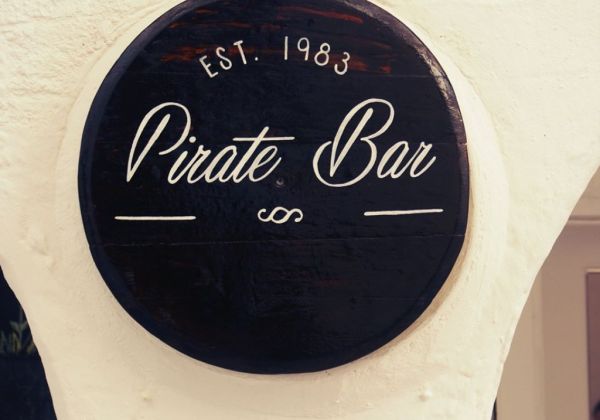 Paros Pirate Bar