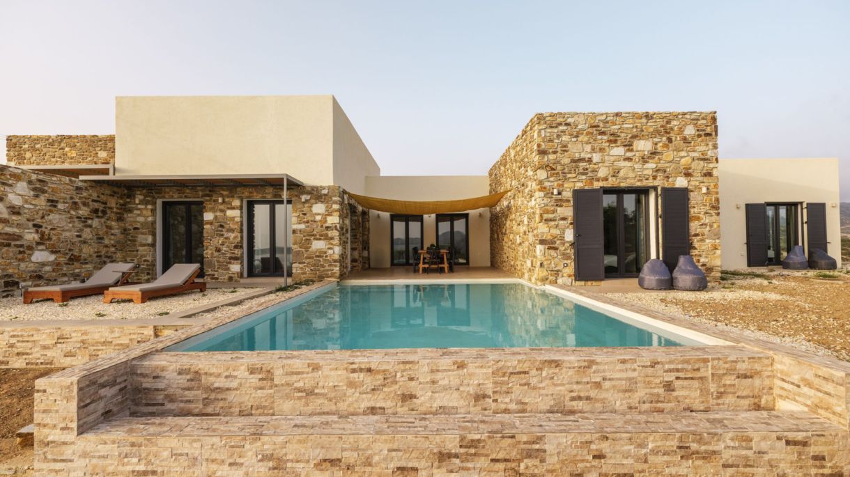 https://paros.villas/wp-content/uploads/2024/04/Maestro-27_result.jpg thumbnail