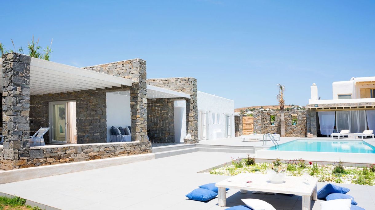 Golden Oasis image 2