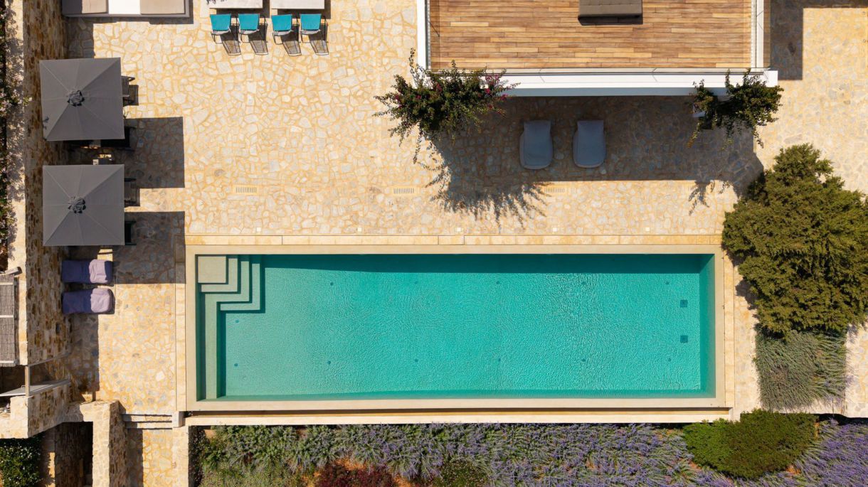 Luminous Retreat image 2