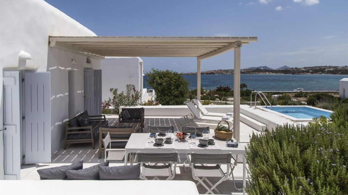 Coastal Retreat Five image 4