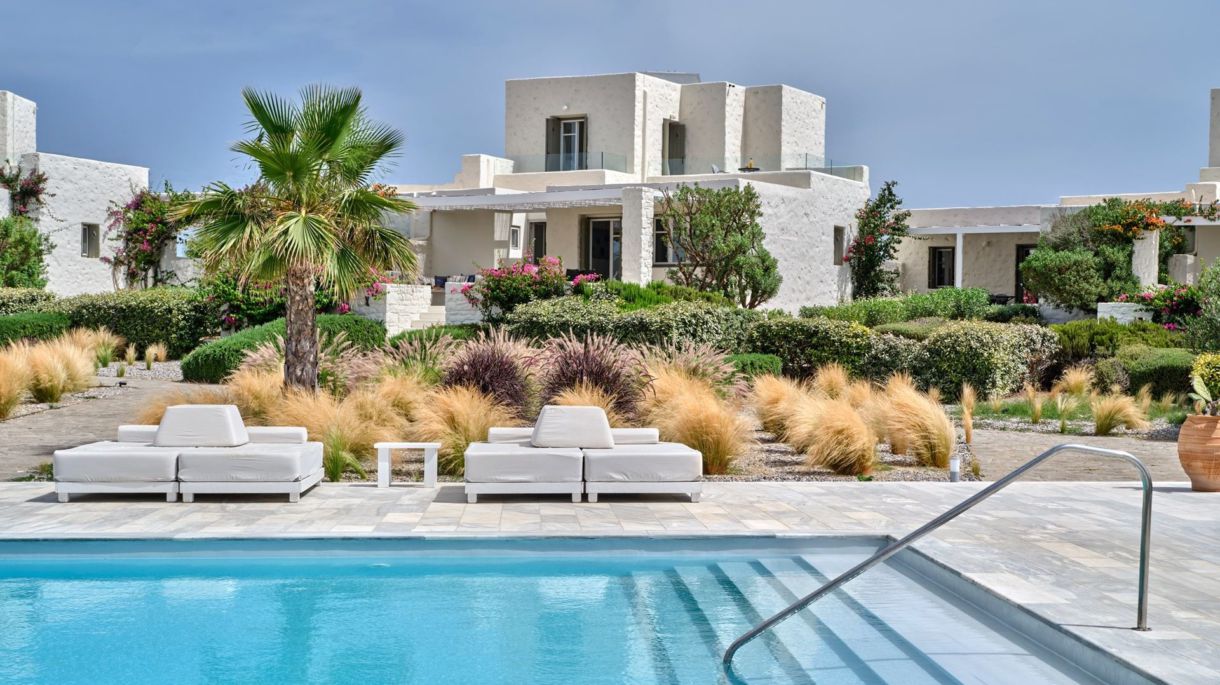 Navy Blue Estate image 3