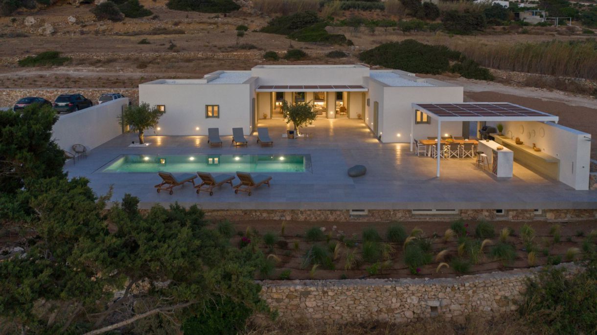 https://paros.villas/wp-content/uploads/2025/04/Villa_Olivia-35.jpg thumbnail